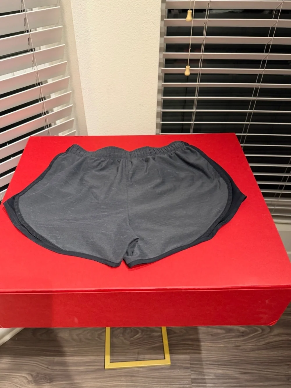 Nike Tempo Dri-FIT Brief-Lined Running Shorts — Size Medium, Heather Grey, EUC